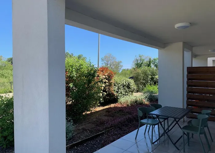 Appartement T2 Bord De N165 Linguizzetta